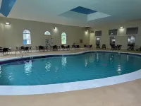 Whalers Inn and Suites