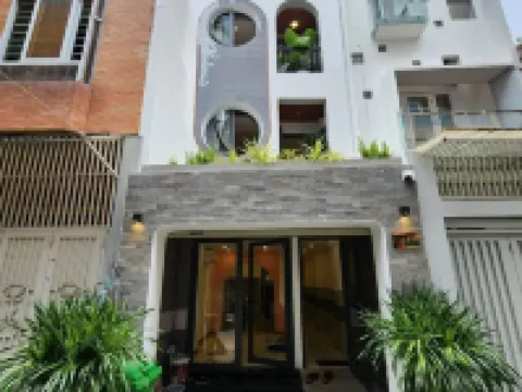 Lunaria Maison - Local Side Hotels near Saigon