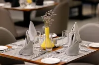 Alisa Hotel Tema - Frühstück