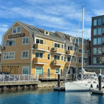 Harborside Inn