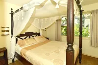 Avalon Resort - parking