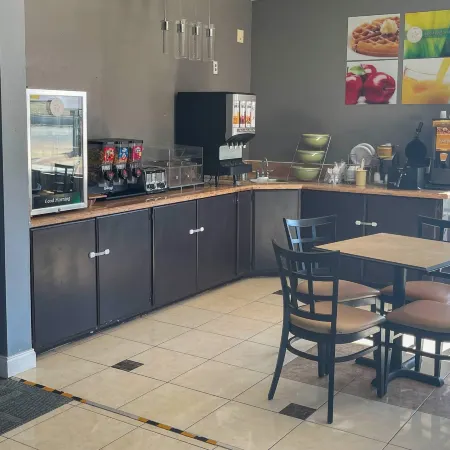 Quality Suites Abilene Mall Area