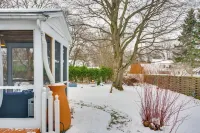 2 Mi to Main Street! Cozy Burlington Guest Suite - Apartments