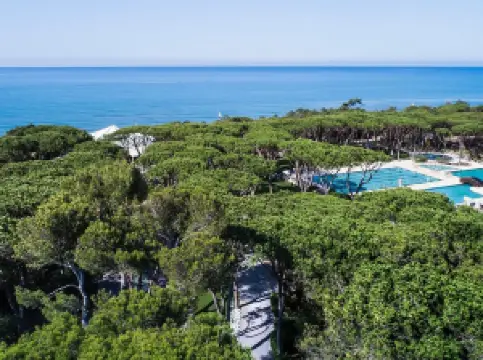 Riva Del Sole Resort & Spa