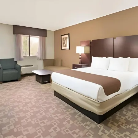 Super 8 by Wyndham Chandler Phoenix