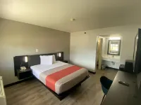 Motel 6 Windsor Locks, CT - Hartford