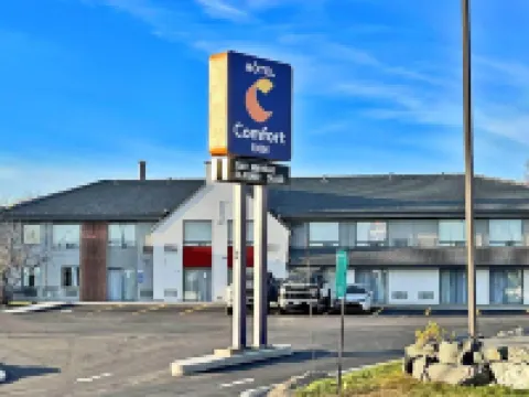 Comfort Inn ルイーヌ・ノランダのホテル
