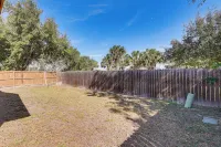 Cozy House by Zinnia Park! Family Home in Mcallen