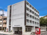 Mr.KINJO in 西原インター（旧SEKAI NO SAKIHAMA） 宜野湾のホテル