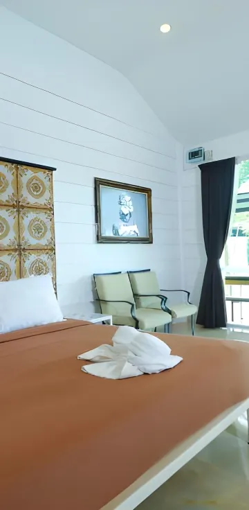 ค็อจเทจเตียงใหญ่หรือเตียงทวิน (บ้านวิมานดิน)