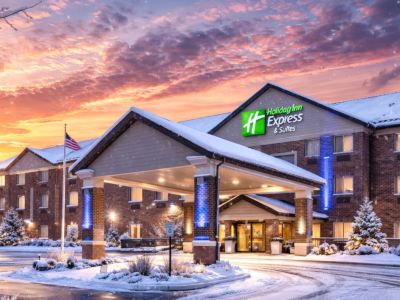 Holiday Inn Express & Suites ST. PAUL - WOODBURY by IHG