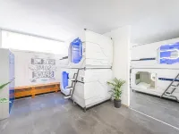 Space Home Apartment - City Center Hotels near City Park