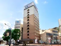 Toyoko Inn Shonan Hiratsuka Eki Kita Guchi No 2 - parking
