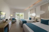 Wyndham Alltra Samana All Inclusive Resort - parking