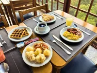 Pousada Chateau Elegance - breakfast
