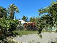 The Greenside Cottages - Private Tropical Garden - Residential Area 5 Mins from the Beach Hotels near VC Bird Monument