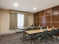 Baymont by Wyndham Fulton Hotels in Fulton