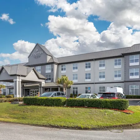 Country Inn & Suites by Radisson, Savannah Airport, GA