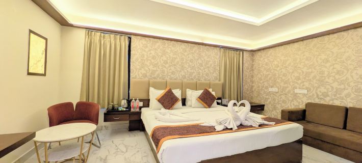 Hotel Solaris Hotels in Indore