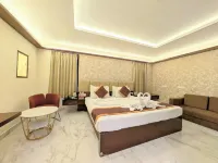 Hotel Solaris - Kolam Renang