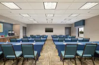 Hampton Inn & Suites Lincoln Northeast/I-80