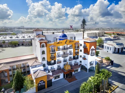 Business Hotel & Suites María Bonita