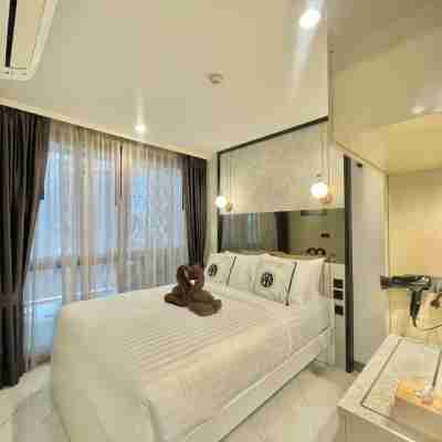 A103- 1 Bedroom Serviced Apartment with Whirlpool at Ao Nang Beach Rooms