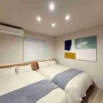 THE SAKAI SUITE Rooms