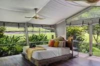 Starry Nights Luxury Camping - spa