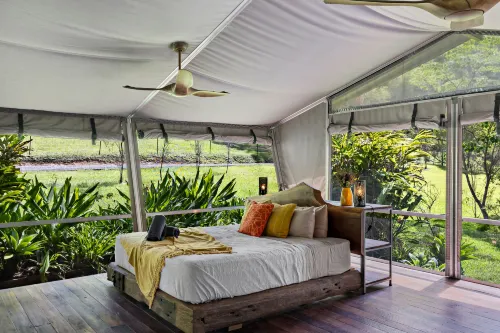Starry Nights Luxury Camping - spa