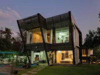 Alaya Stays Glass River 4 BHK Villa Hotels in Alwaye