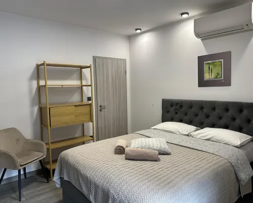 Rooms Madison Hotels near Jarun