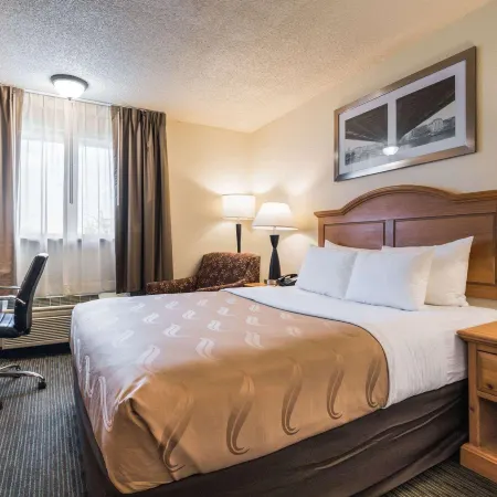Quality Inn & Suites Silverdale Bangor-Keyport