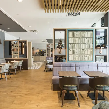 Premier Inn Freiburg City Sud Отели рядом с достопримечательностью «Река Дреизам»