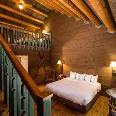 Drummond Island Resort Rooms
