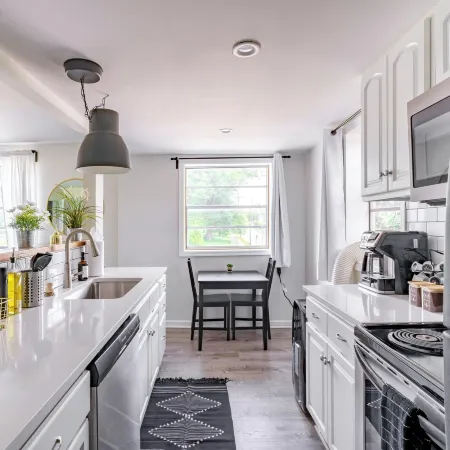 Jungle House Modern Lofts – Arena District & Short North