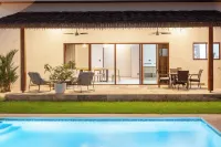Hidden Palms - Villas