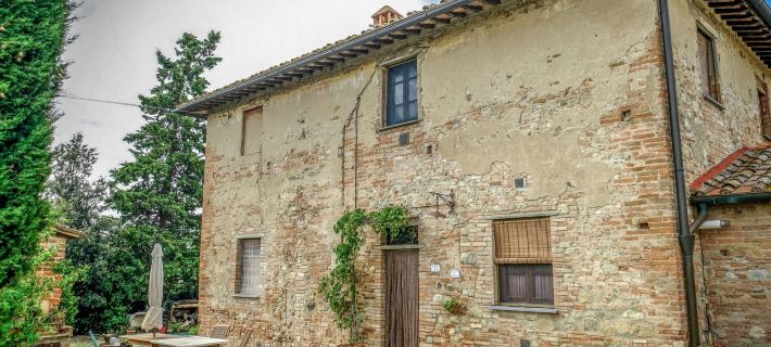 Podere la Torre 切塔爾多住宿飯店