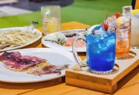 โรงแรมซีครูซ - พร้อมอาหารเช้า