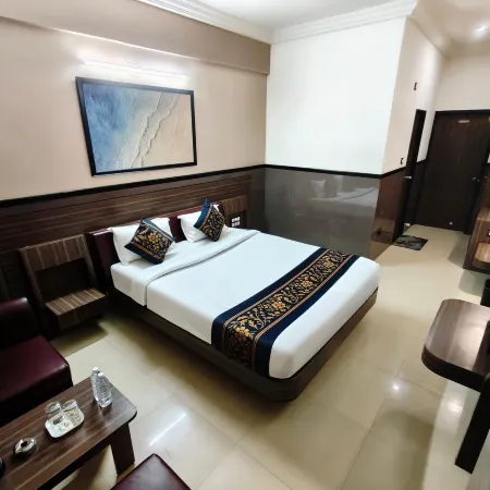 Hotel Damji Near Dwarkadhish Temple Hotels in Devbhoomi Dwarka
