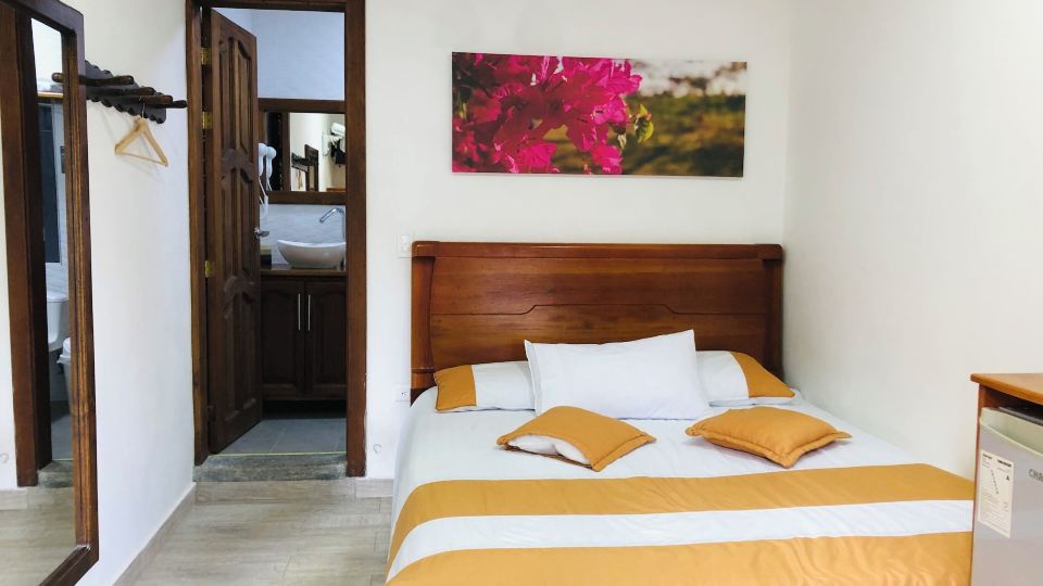 40 Amigos Hotel