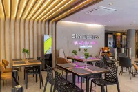Sky Design Alphaville by Anora Spaces