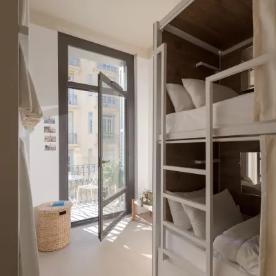 Slo Nice Các khách sạn gần Lễ hội đẹp