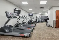 Hotel Troy, Trademark Collection by Wyndham - Gym