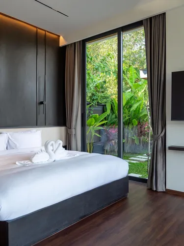 รูปภาพของBrand new stylish Aileen Villa near Naithon beach