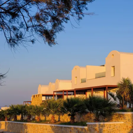 Safrani Suites