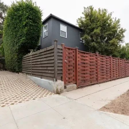 Welcome to Venice Beach! Steps from Abbot Kinney!