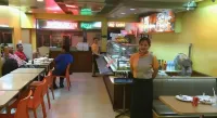 Stone House Hotel Manila - 2 ดาว