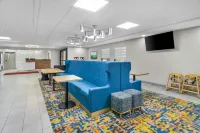 Hampton Inn Portage - 2-Star