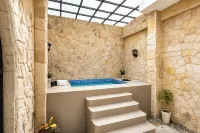 ELIVAAS Prive Heaven 6BHK Villa wth Pool -  case vacanza in affitto